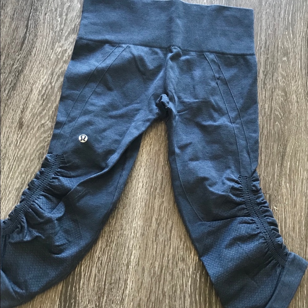 Lululemon Scrunch Side Crop leggings